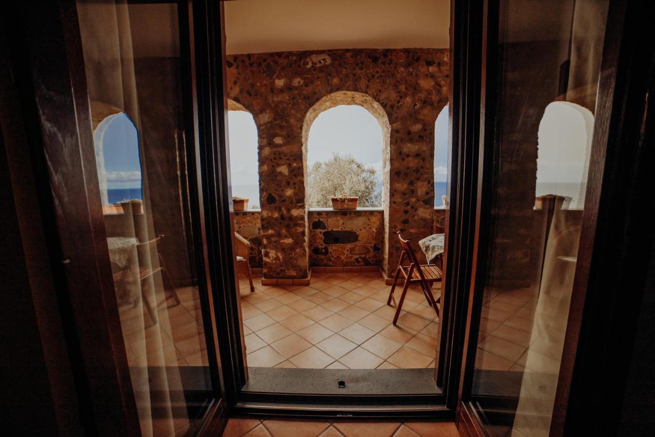 Апарт отель Residenza Golfo Degli Ulivi Каприоли Экстерьер фото